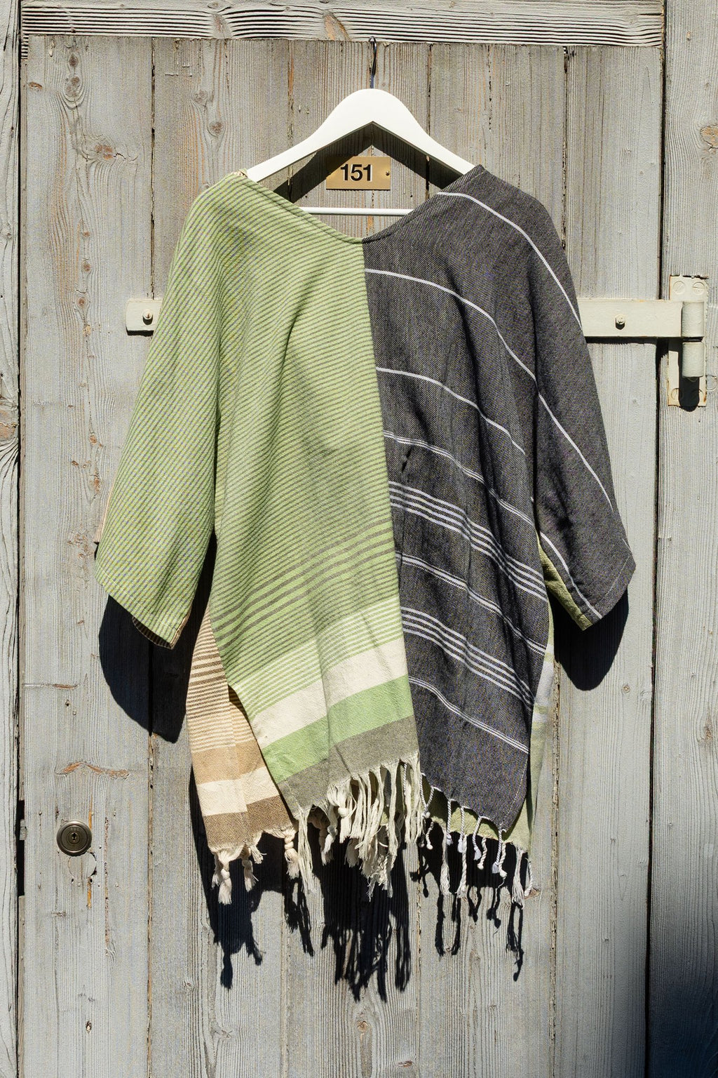 Volaare x Rework Poncho 03 – Unikat