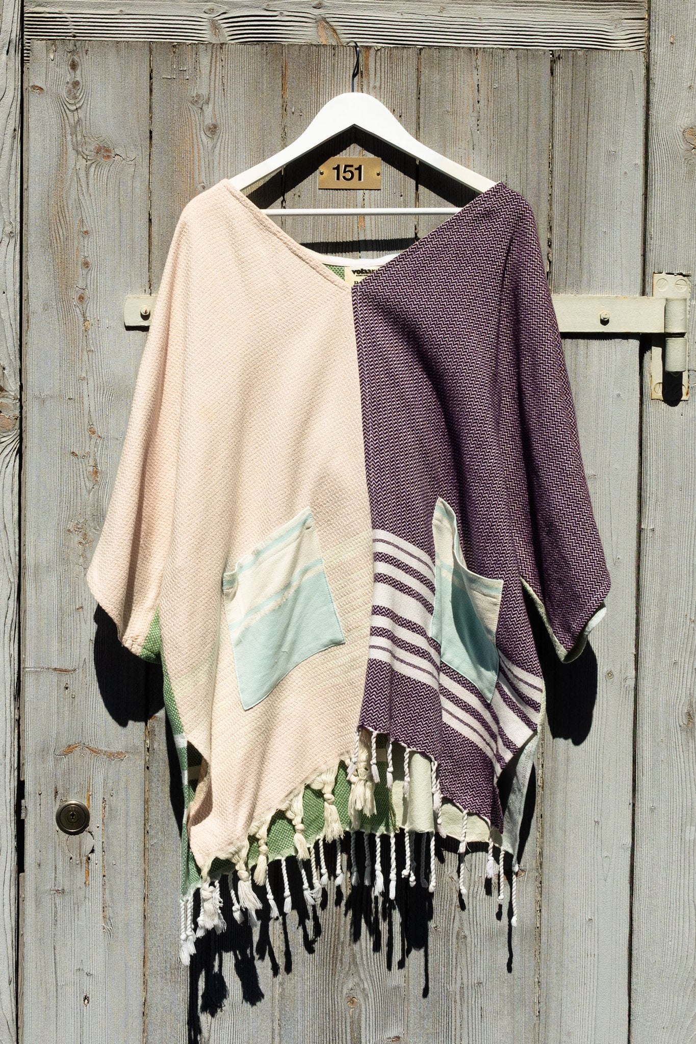 Volaare x Rework Poncho 09 – Unikat